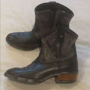 Black Leather Western Boots